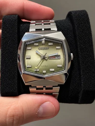 Relógio Citizen Automatic Vintage geométrico
