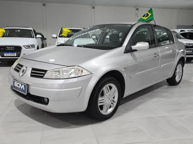 Renault Megane Sedan Privilège 2.0 16V AUT 2009