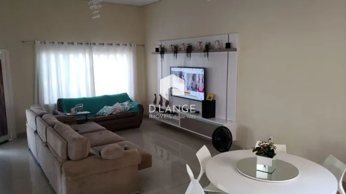 Casa à venda no Condomínio Campos do Conde II em Paulínia - SP