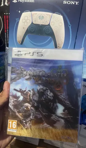 Monster hunter wilds lenticular edition
