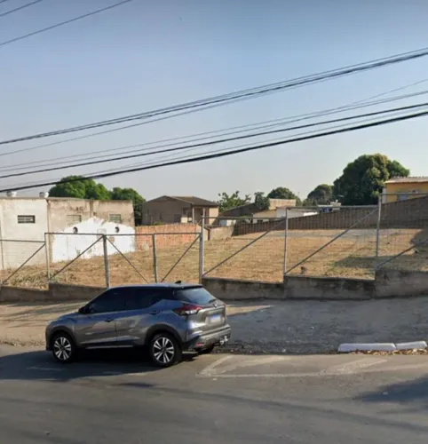 Terreno comercial de esquina a venda contendo 1440m2