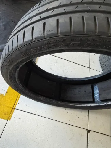Pneu PZero Corsa 225/35/19