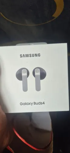 Galaxy buds 4