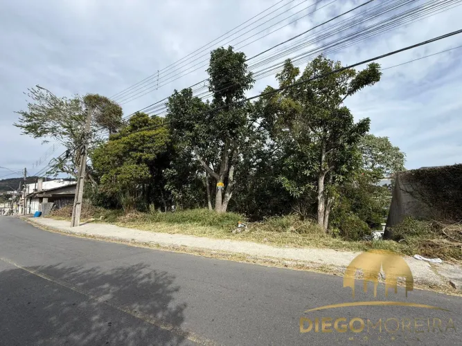 Terreno à Venda em Terra Preta  Mairiporã!