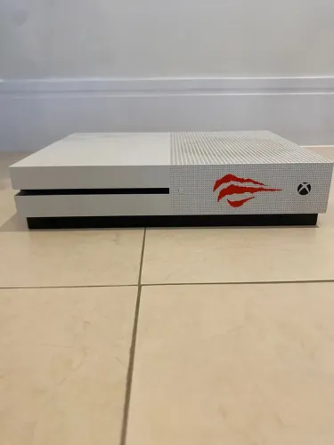 Xbox one s 1TB