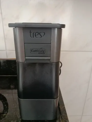Vendo essa cafeteira elétrica 