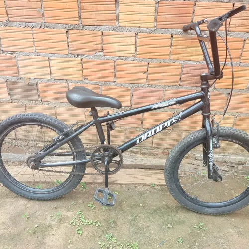 Vende-se essa bike semi nova, aro 20 