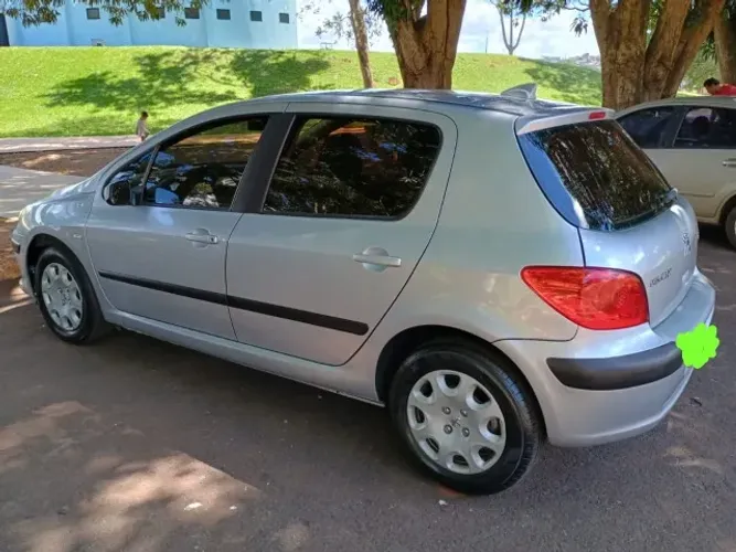 Peugeot 307 Sed. Presence 1.6 Flex 16V 4P 2008