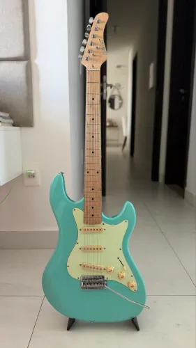 Guitarra Strinberg STS100