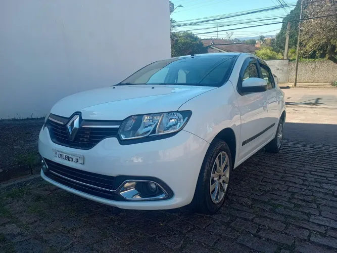 Renault Logan Expression Hi-flex 1.6 8V 4P 2017