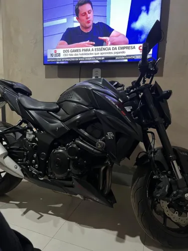 GSX S750