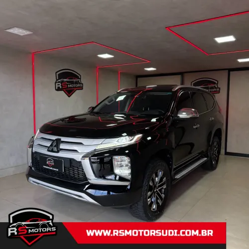 Mitsubishi Pajero 2021