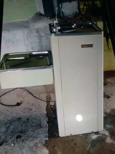 Bebedouro industrial MASTERFRIO