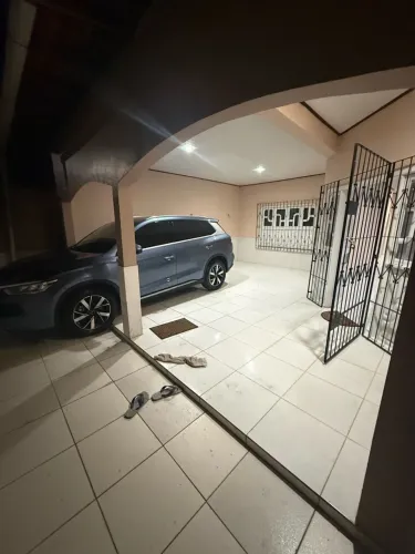 Aluguel casa mobiliada, 2 suítes e 1 quarto em Bragança Pa