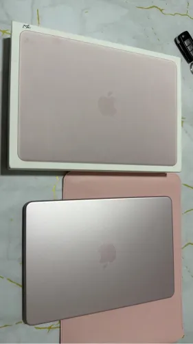 MacBook