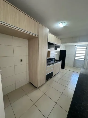Apartamento 3 qts no Jardim Goiás, sala ampla, 2 garagens, *