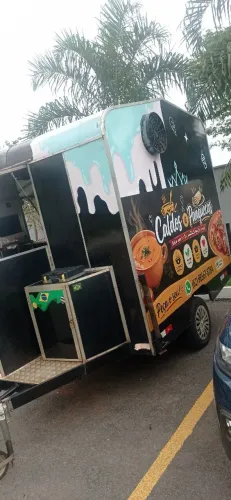 Vende-se food truck equipado pra você que quer trabalhar no seu próprio negócio.