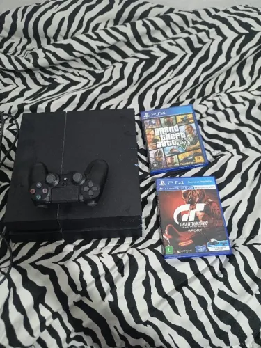 Playstation 4 usado