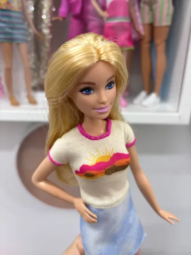 Barbie travel nova