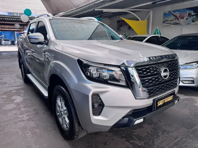 Nissan Frontier XE CD 4X4 2.3 Bi-TB Diesel Aut. 2024