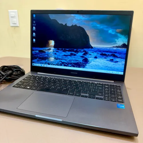 Notebook Samsung i3 de 11 geração