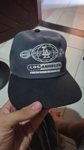 VENDE-SE CHAPÉU NEW ERA