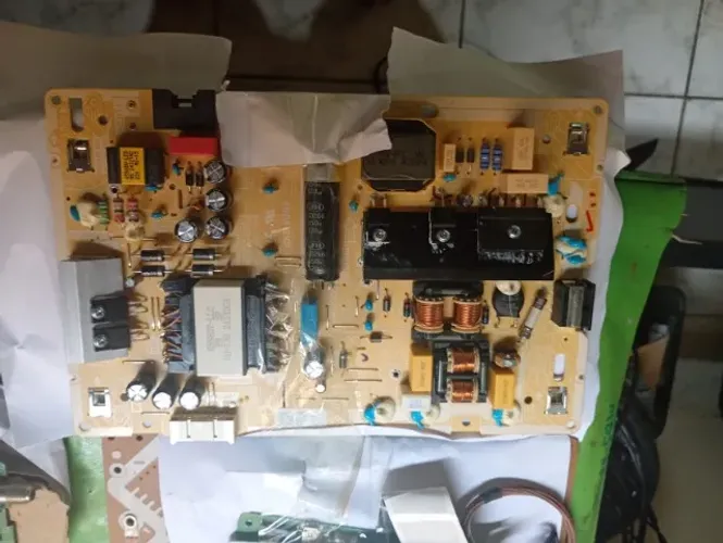 Placas e peças para vários modelos de TV veja a na lista !