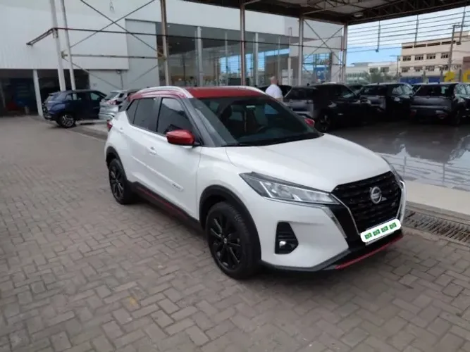 Nissan Kicks Xplay 1.6 16V Flex AUT 2022