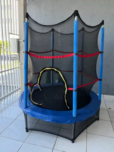 Cama elástica infantil 