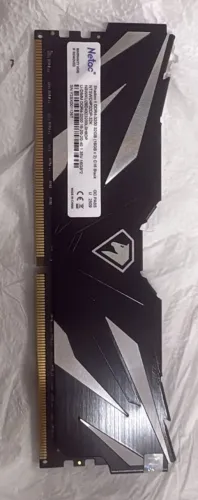 Memória RAM DDR4 16GB