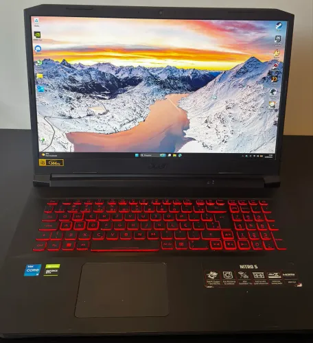 Notebook Gamer Acer Nitro 5 17.3" - i5 / RTX 1650 / 16GB RAM Fury / SSD 1.25TB