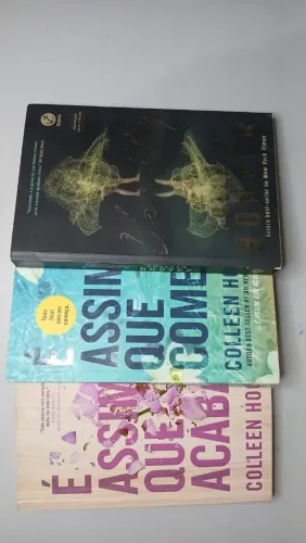 Kit Colleen Hoover - É Assim Que Acaba + É Assim Que Começa + Verity