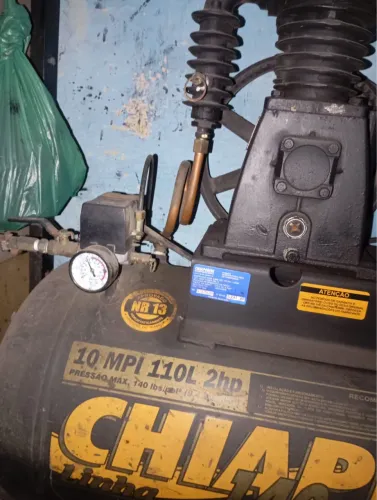 Compressor de Ar Chiaperini 10 MPI 110L 2HP - Linha Profissional