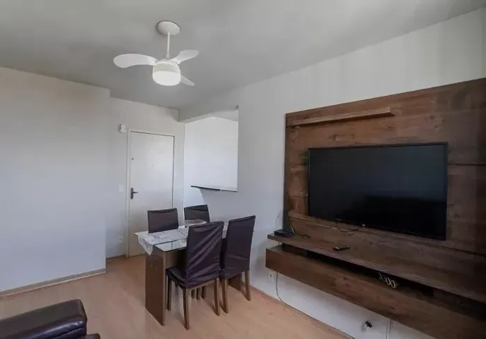 Apartamento ( 2 dormitórios ) , aluguel anual com caução e com mobília. 