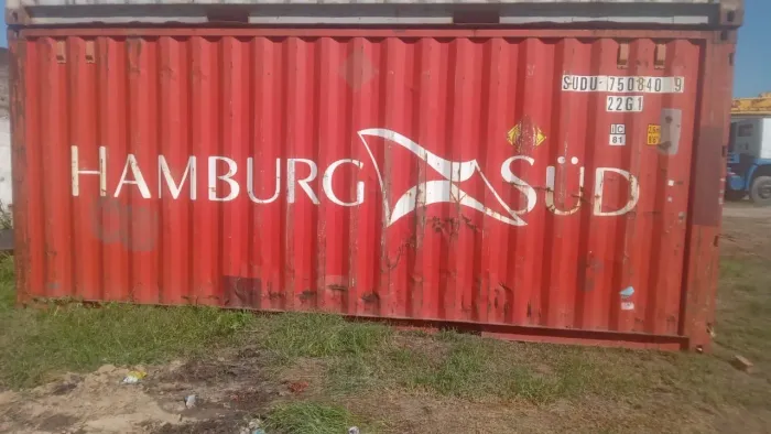 Container marítimo 6 metros