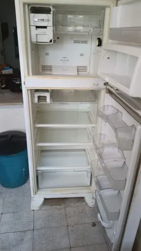 VENDO GELADEIRA BRASTEMP ATIVE