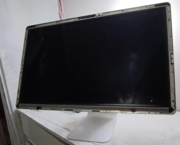 Monitor cinema DIsplay Apple de 27 modelo A1407