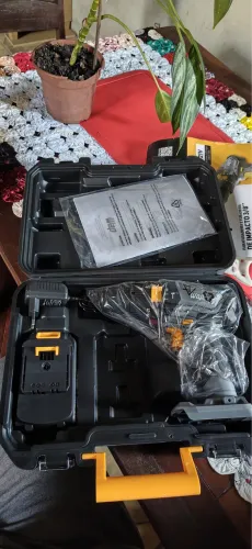 Furadeira e parafusadeira