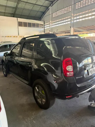 Renault Duster Dynamique 2.0 Hi-flex 16V Aut. 2015