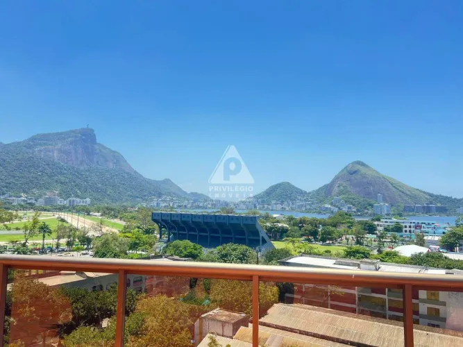 2 suítes, 1 vaga, Leblon, 110m²