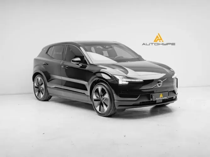 Volvo EX30 E40 Core (elétrico) 2024