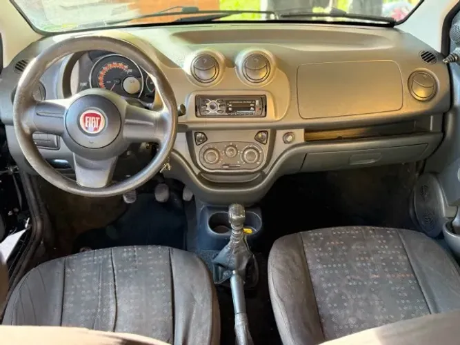 Fiat Uno Vivace Celeb. 1.0 EVO F.flex 8V 5P 2013