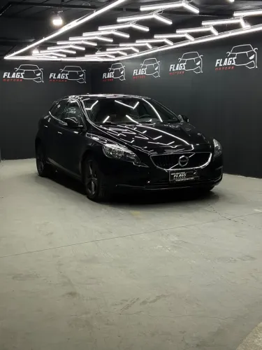 Volvo V40 T-4 Kinetic 2.0 Aut. 2018