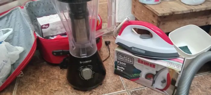 Venda de liquidificador e ferro de passar roupa