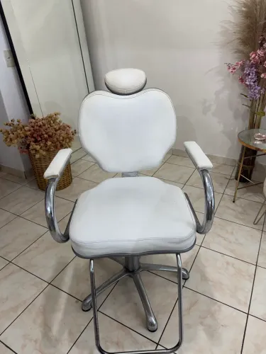 Cadeira de salão reclinável