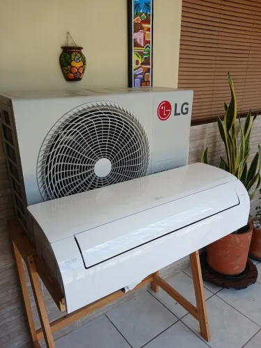 LG DUAL INVERTER SPLIT PAREDE QUENTE E FRIO
