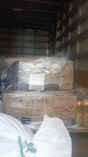 Preciso de caminhões para aluguel diária ou mensal3/4 e toco zap * 