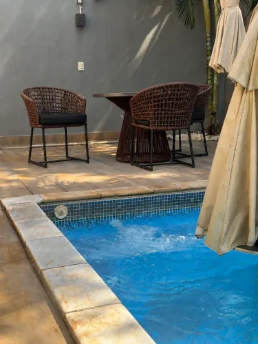 Conjunto Mesa + 4 Cadeiras em Corda Náutica