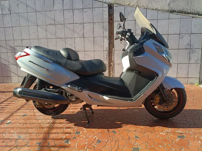 Scooter Dafra maxsym 400i