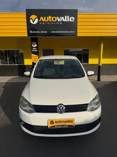Volkswagen Fox 1.0 MI Total Flex 8V 3P 2011